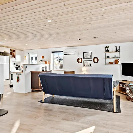 Holiday home Awesome In With Wifi